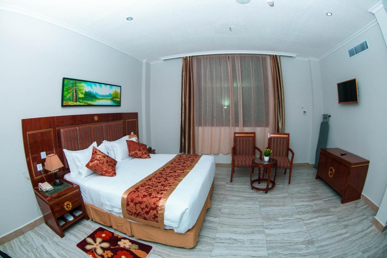 ทิฟฟานี ไดมอนด์ โฮเต็ล - มากุนงคันยา สตรีท Hotel ดาร์เอสซาลาม ภายนอก รูปภาพ