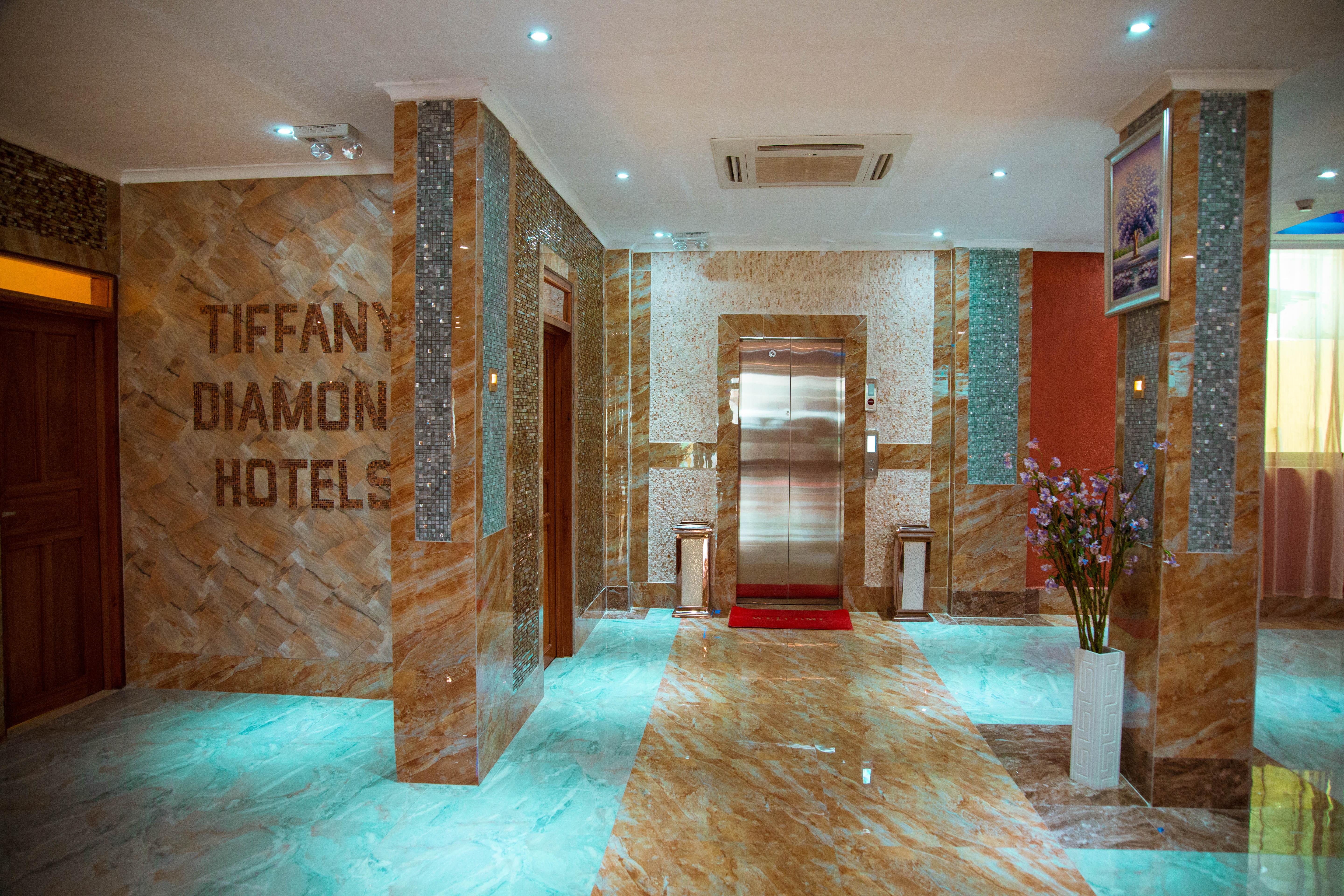 ทิฟฟานี ไดมอนด์ โฮเต็ล - มากุนงคันยา สตรีท Hotel ดาร์เอสซาลาม ภายนอก รูปภาพ