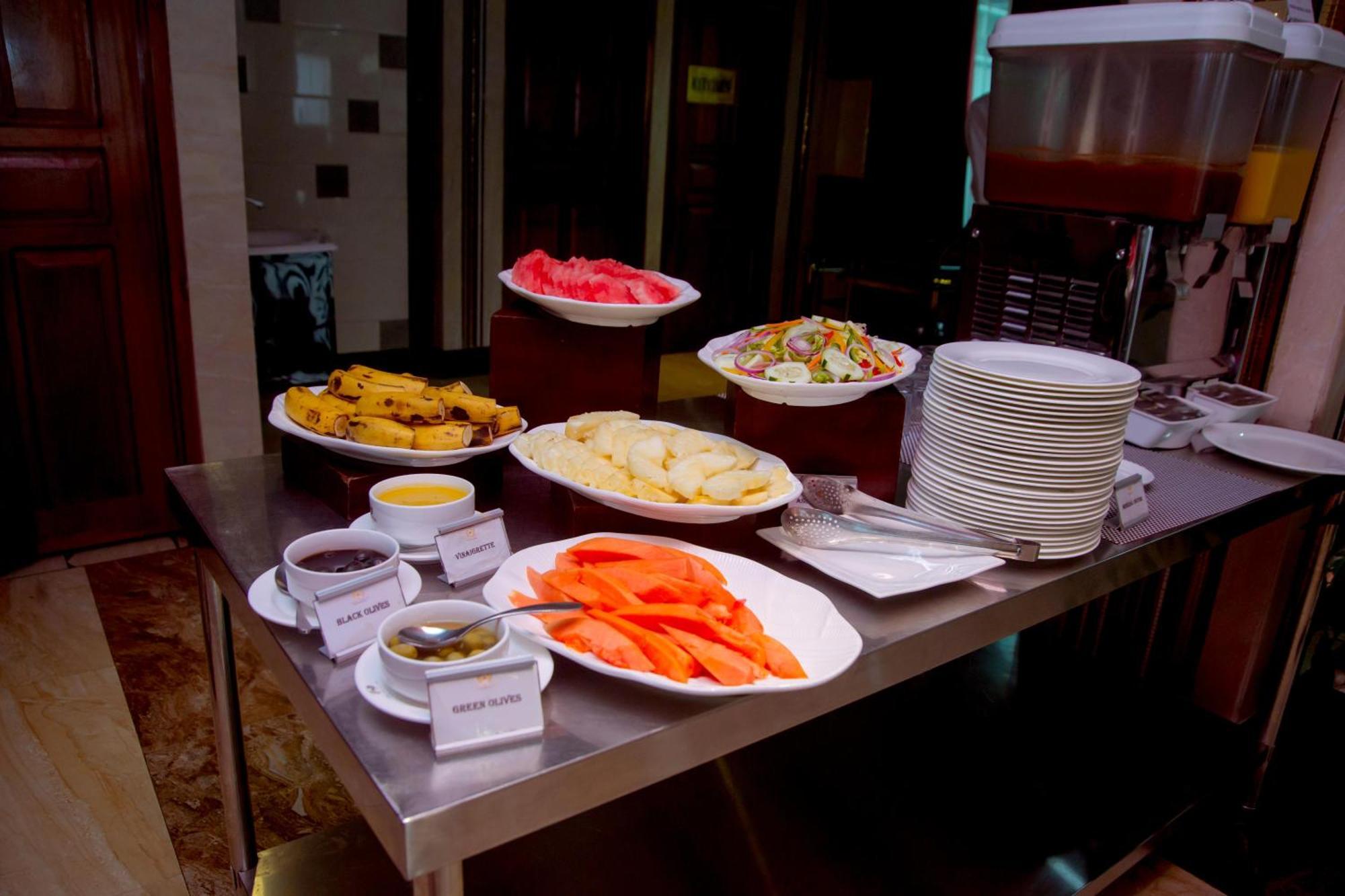 ทิฟฟานี ไดมอนด์ โฮเต็ล - มากุนงคันยา สตรีท Hotel ดาร์เอสซาลาม ภายนอก รูปภาพ