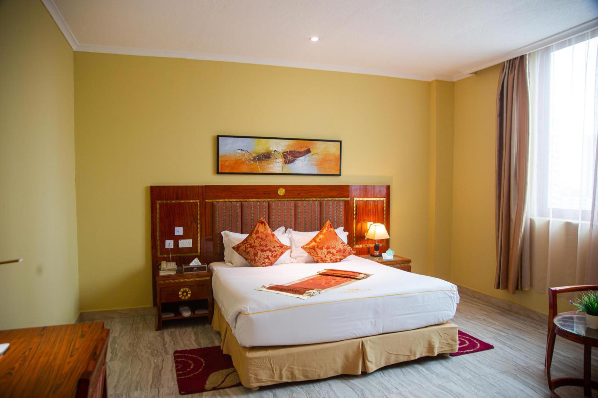 ทิฟฟานี ไดมอนด์ โฮเต็ล - มากุนงคันยา สตรีท Hotel ดาร์เอสซาลาม ภายนอก รูปภาพ