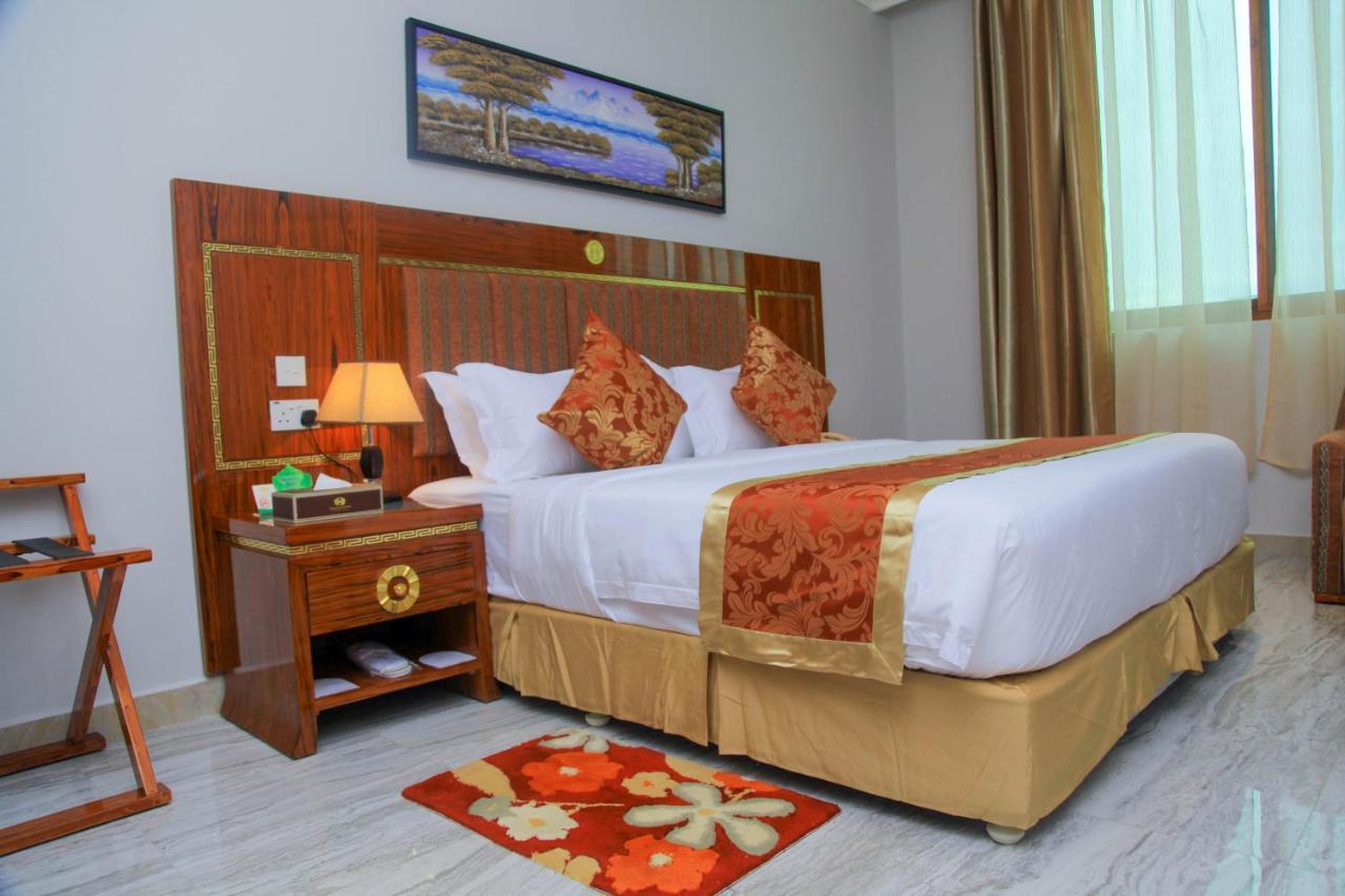 ทิฟฟานี ไดมอนด์ โฮเต็ล - มากุนงคันยา สตรีท Hotel ดาร์เอสซาลาม ภายนอก รูปภาพ